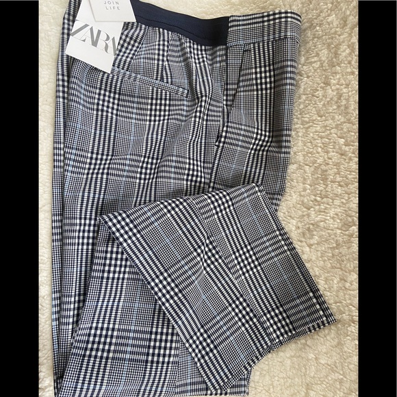 Zara Pants - Zara stripe pants elastic back